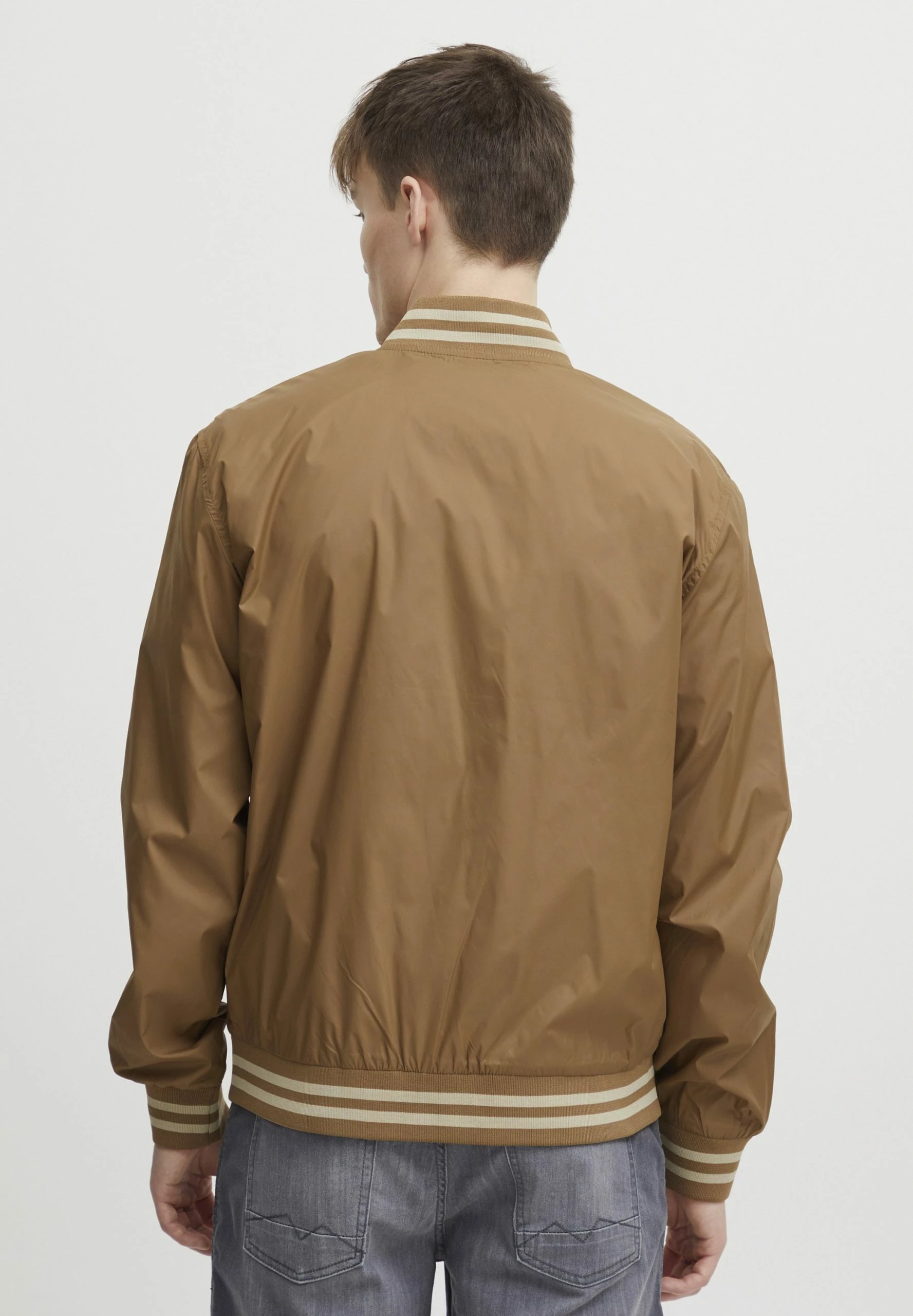 Blend Chaquetas Bomber - Otter 3 Blend Chaquetas Bomber - Otter - Imagen 3