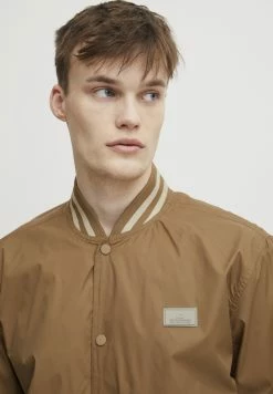 Blend Chaquetas Bomber - Otter 9 Blend Chaquetas Bomber - Otter -Viento y Calor Tienda 3270d7eae95c4b4a8301b0685e8add40