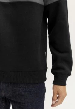 Blend Sudadera - Gray Pinstripe -Viento y Calor Tienda 760791c8c17348ebacd1c67c73229a0c