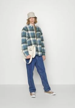 Blend Chaqueta De Entretiempo - Duck Green -Viento y Calor Tienda 9ab0d806a555410d87a4fff6ef4936ff