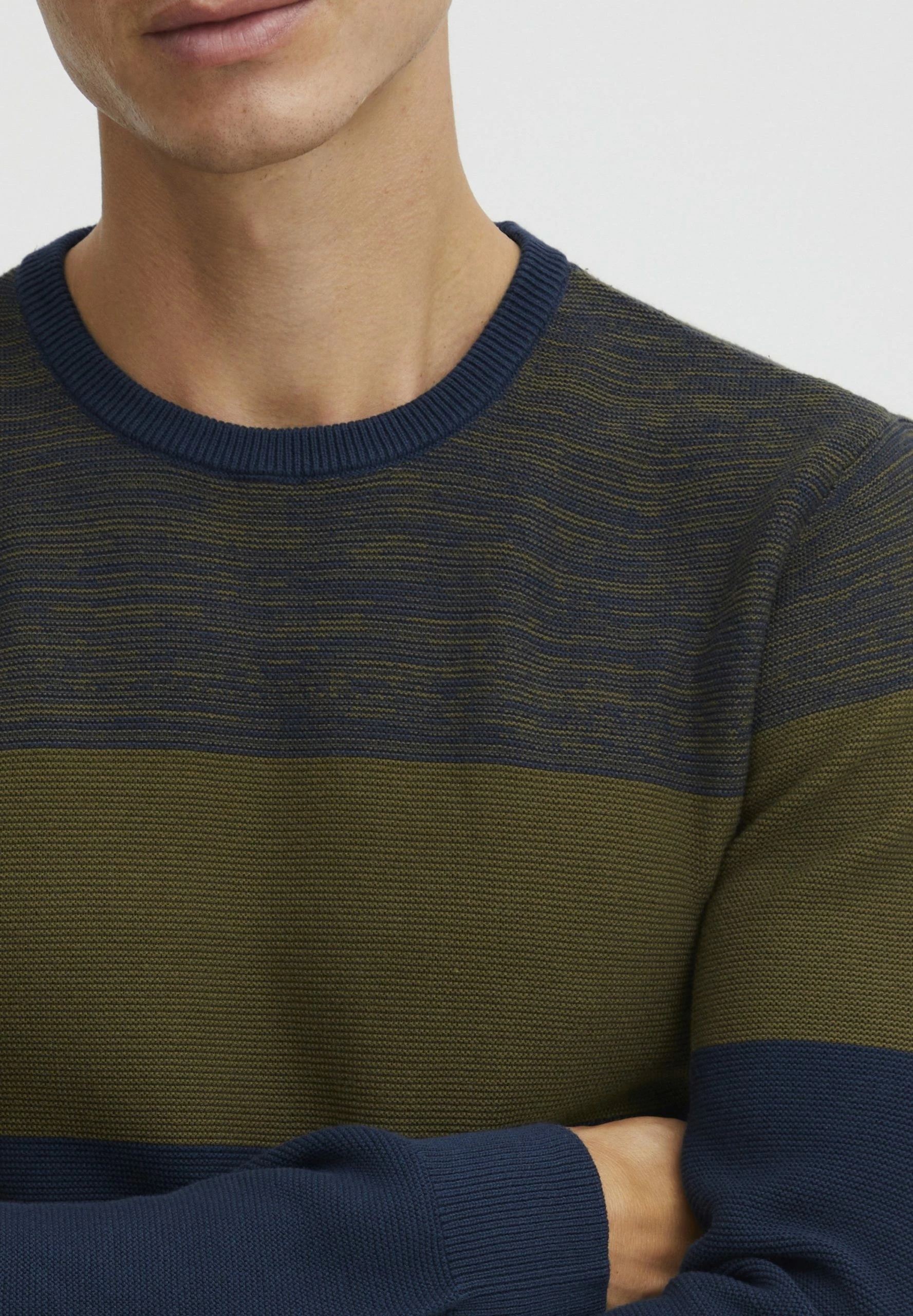 Blend Bhnapinoa - Jersey De Punto - Military Olive 4 Blend Bhnapinoa - Jersey De Punto - Military Olive - Imagen 4