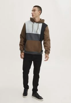 Blend Jersey Con Capucha - Rain Drum 9 Blend Jersey Con Capucha - Rain Drum -Viento y Calor Tienda c8398aff26cf4cc197e1ef08da9a242d