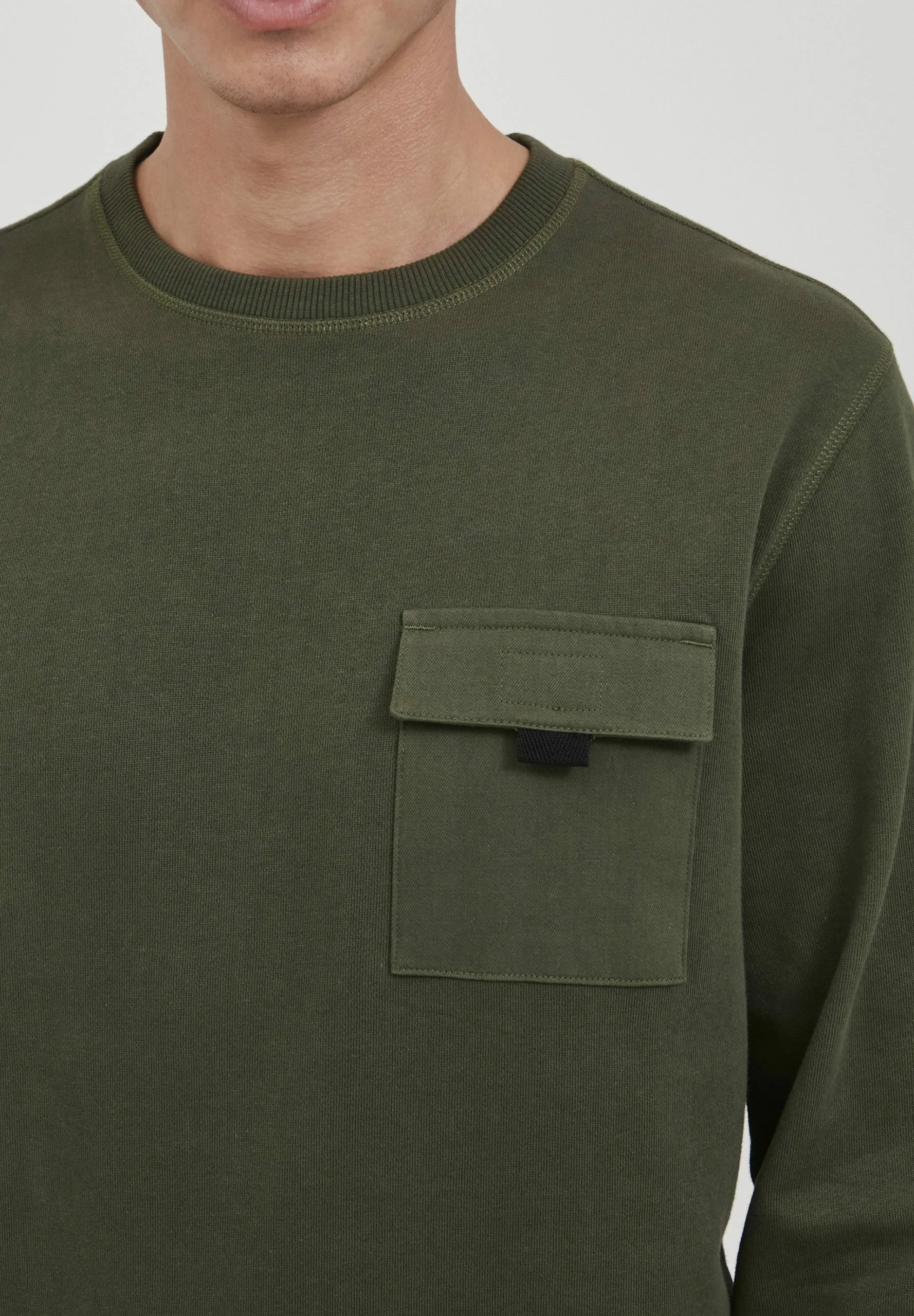 Blend Bhoskari - Jersey De Punto - Deep Depths 4 Blend Bhoskari - Jersey De Punto - Deep Depths - Imagen 4